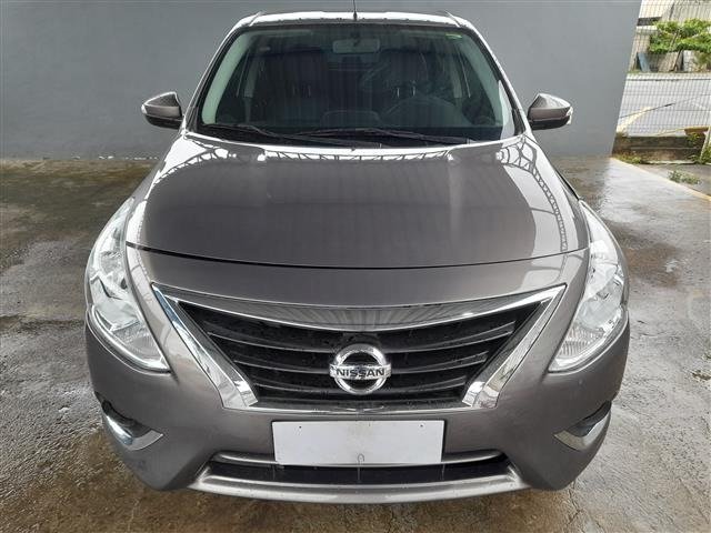 NISSAN VERSA 16SL CVT